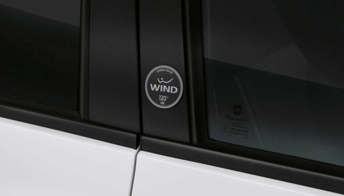 fiat panda connected bu wind