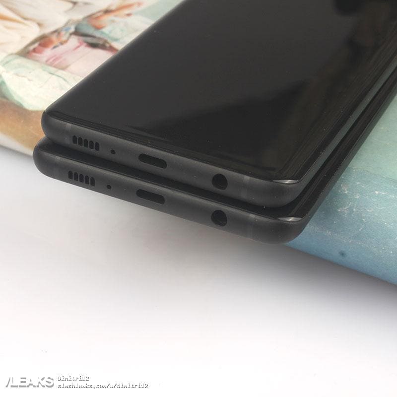 galaxy-s10-galaxy-s10+-mockup4