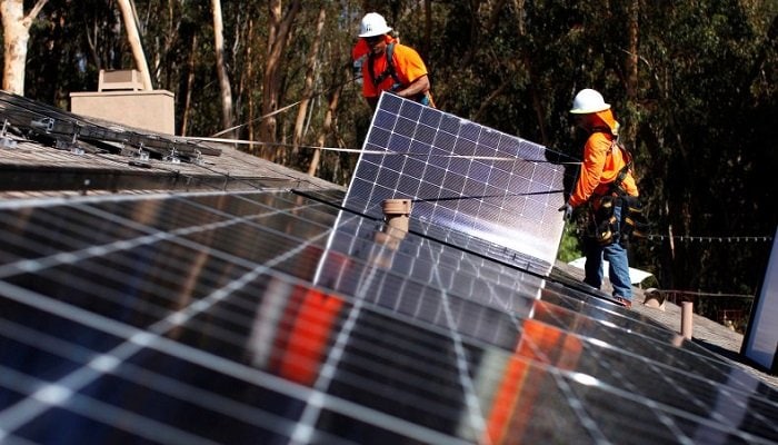 pannelli-solare-centrale-elettrica-spazio-cina