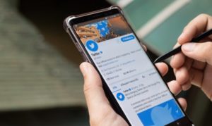 twitter-bug-retweets