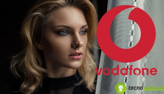 Vodafone offre il Huawei P30 ad un prezzo da urlo, solo per alcuni clienti