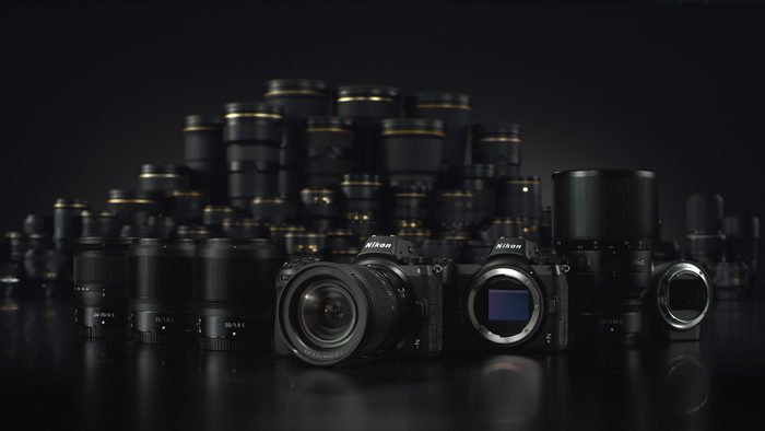 NIKON Z e Nikon COOLPIX P1000