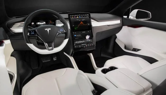 Tesla: nuovi giochi Atari disponibili sul display della Model S, X e 3