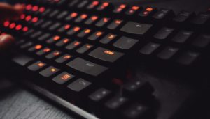 blur-contemporary-desk-microsoft-game-bar-windows-10