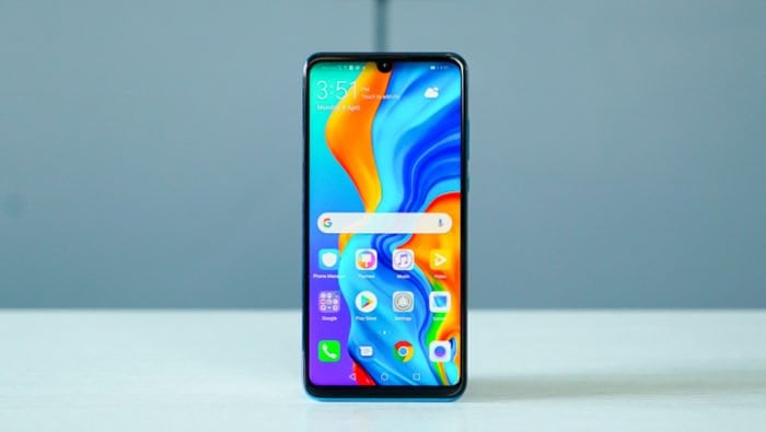 Huawei P30 lite è ancora più conveniente con TIM e Wind, ecco le opzioni d'acquisto