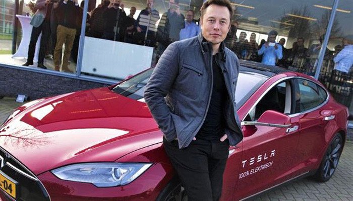 Fiat Chrysler, accordo con Tesla per evitare multe da miliardi di dollari