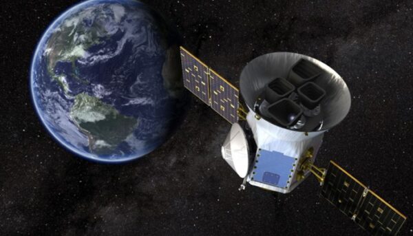 tess-ha-scoperto-un-altro-pianeta-simile-alla-terra-per-dimensioni