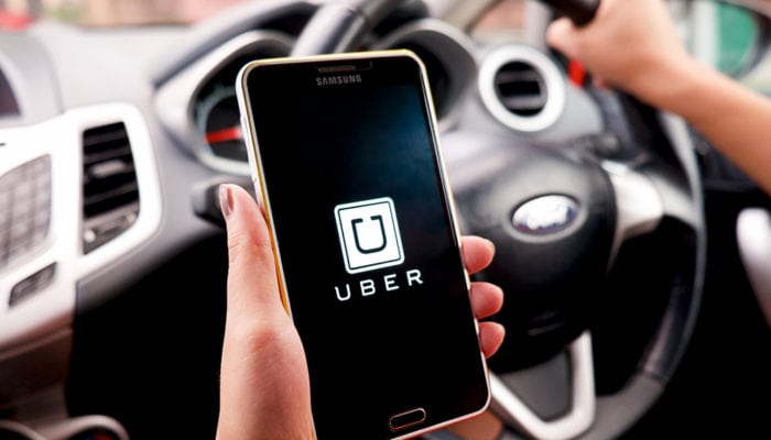 uber-investimenti-toyota-auto-guida-autonoma