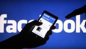 456546-facebook-app-mobile-design-nuovo