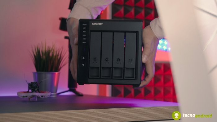 QNAP TR-004