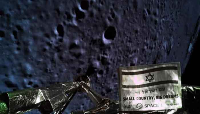 Israeli-Spacecraft-Crashes-During-Moon-Landing-Mission-Control