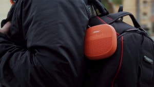 bose-soundlink-google-assistant-feature-speaker