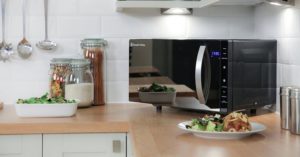 I migliori microonde smart controllabili da smartphone a prezzo scontato