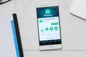 whatsapp non abbandonerà Huawei