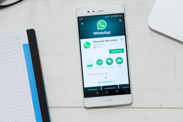 whatsapp non abbandonerà Huawei