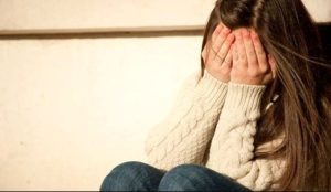whatsapp condivisione pericolosa adolescenti