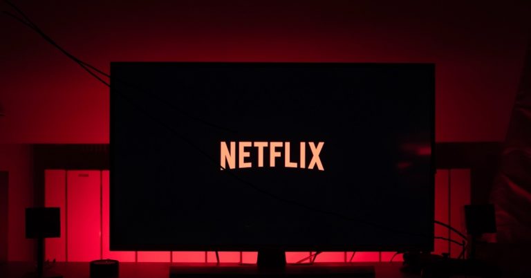 netflix aumenta i prezzi
