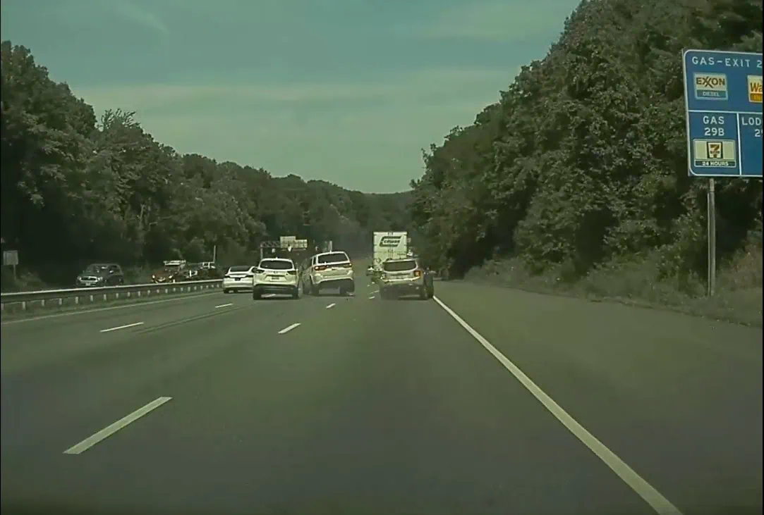 Tesla: la sua dashcam inchioda un auto che ha causato un incidente
