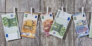bankitalia controlli sui movimenti in contanti