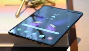 news-samsung-galaxy-fold-delay-phone-data-uscita-rilascio