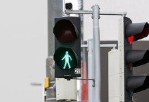 semaforo smart traffico