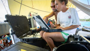 Panasonic Toughbook al fianco degli oceani per salvarli