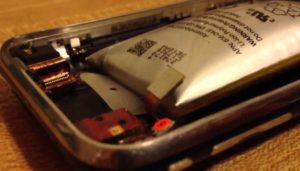 apple-iphone-batteria-esplosione