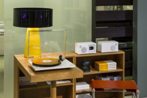 Como Audio Turntable BT: arriva in Italia il giradischi plug&play wireless