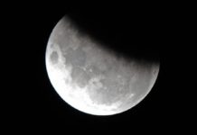 eclissi di luna parziale
