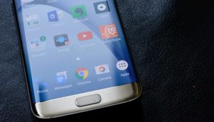 samsung-galaxy-S7-app-fake-aggiornamento-firmware-malevolo-abbonamento