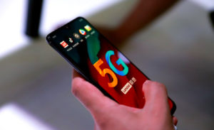 smartphone 5g report canalys
