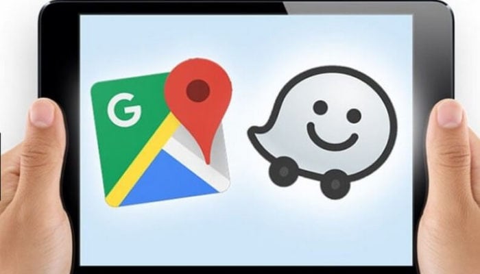 waze batte google maps