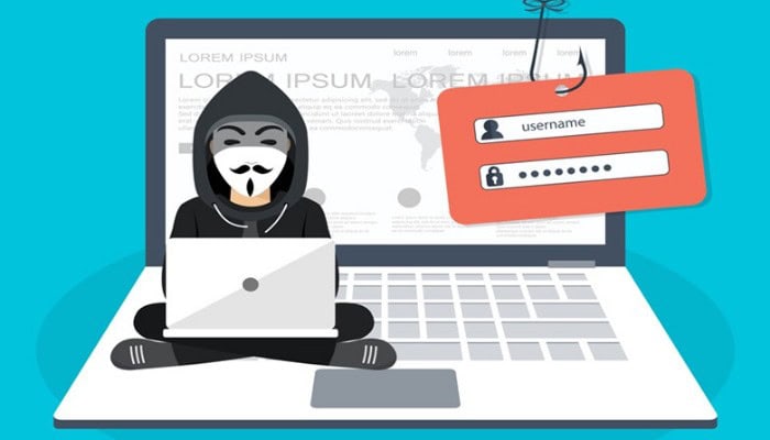 PostePay Evolution: nuovo pericoloso messaggio su Tim, Wind, Tre e Vodafone