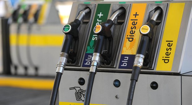 benzina prezzo in italia