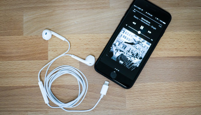 Apple iPhone 7