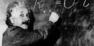 teoria della relatività di Einstein