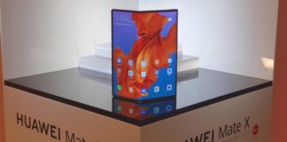 Huawei-Mate-X-app-google-play-store-700x400