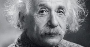 difetti einstein costante cosmologica