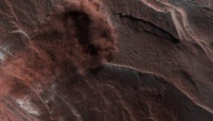 avalanche_mars-icy-blu-pianeta-rosso-marte-mars-700x400