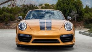 hang-khung-3-porsche-911-turbo-700x400