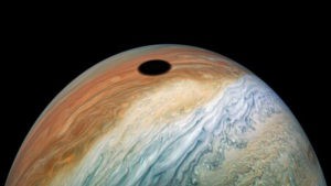 eclissi solare su giove