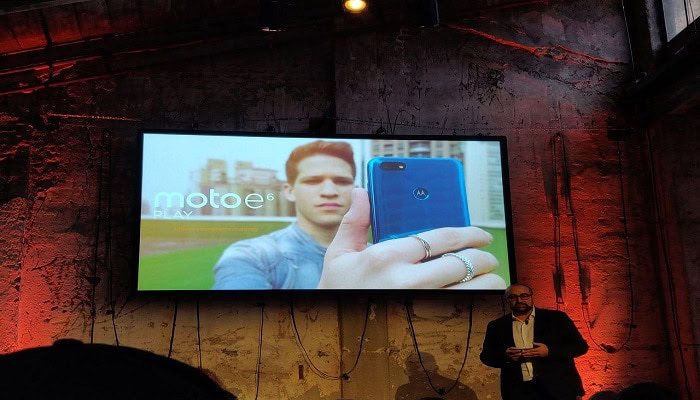 motorola moto e6 play