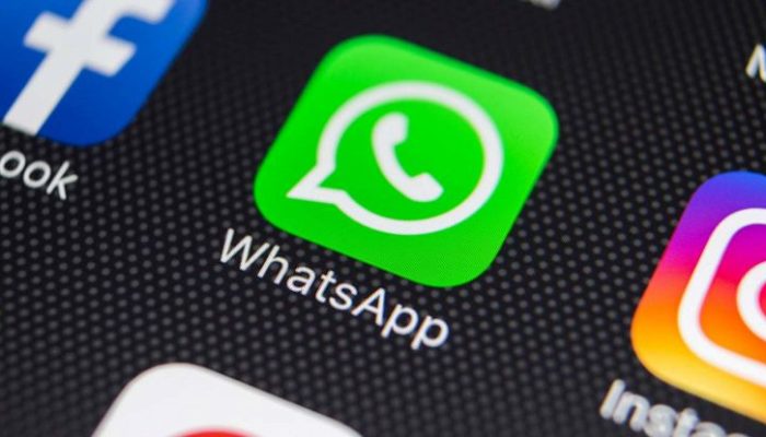 WhatsApp, Instagram e Facebook sono down in Europa: utenti furiosi 