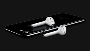 Apple, iPhone, AirPods, iPhone 2020, iPhone 12
