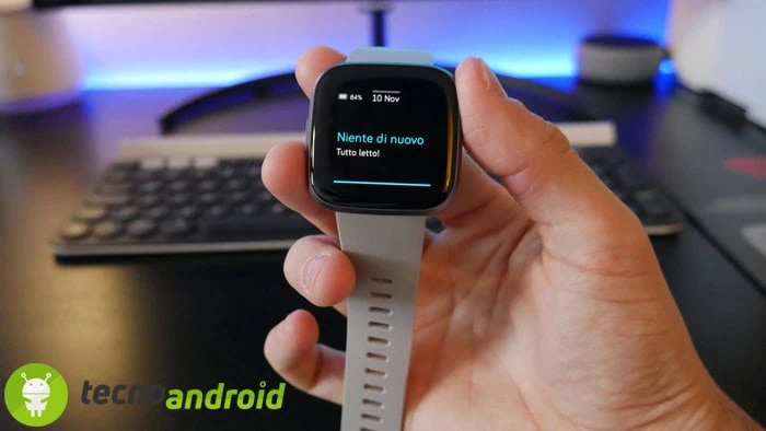 P1030819 Fitbit Versa 2