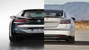 auto elettriche tesla e BMW in USA