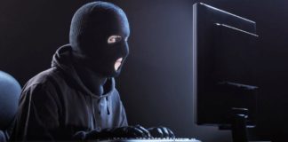 hacker arrestato furto agenzia delle entrate