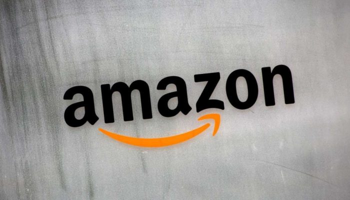 Amazon: nuove offerte per Natale, il trucco per avere i codici sconto