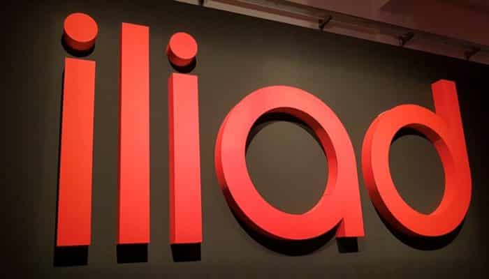 Iliad affronta il Natale con due offerte sul sito, si parte da 4,99 euro