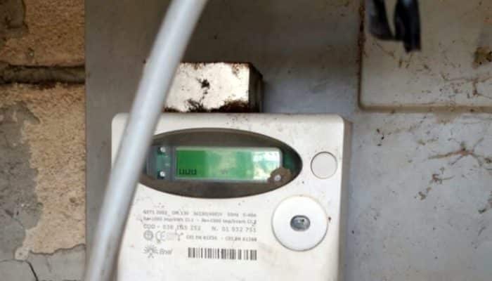 furti energia con un magnete